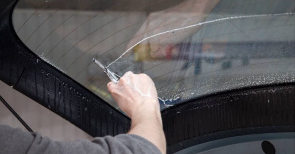 Best Glue for Windshield