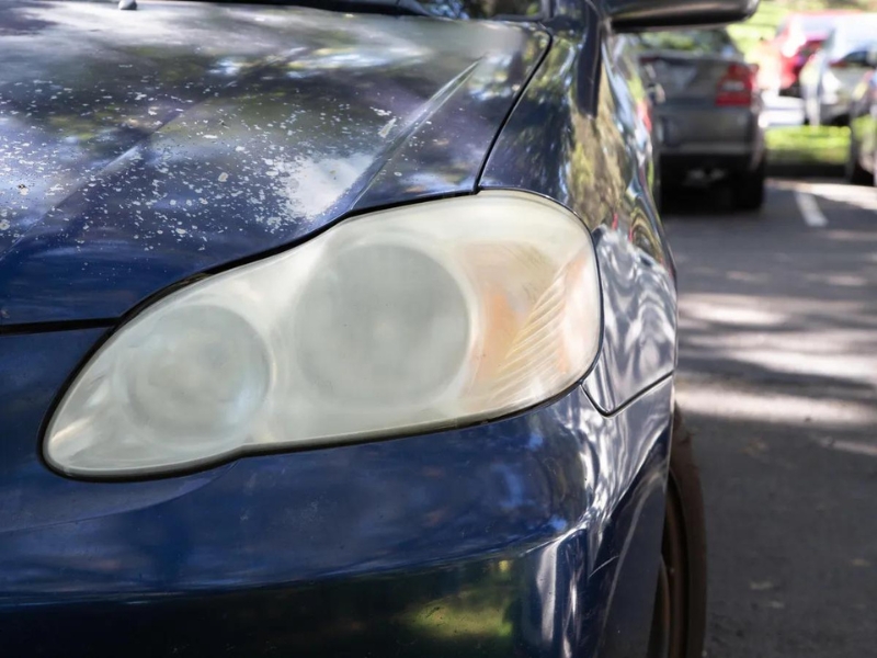 The Impact of Cloudy Headlights on Your Vehicle's Safety